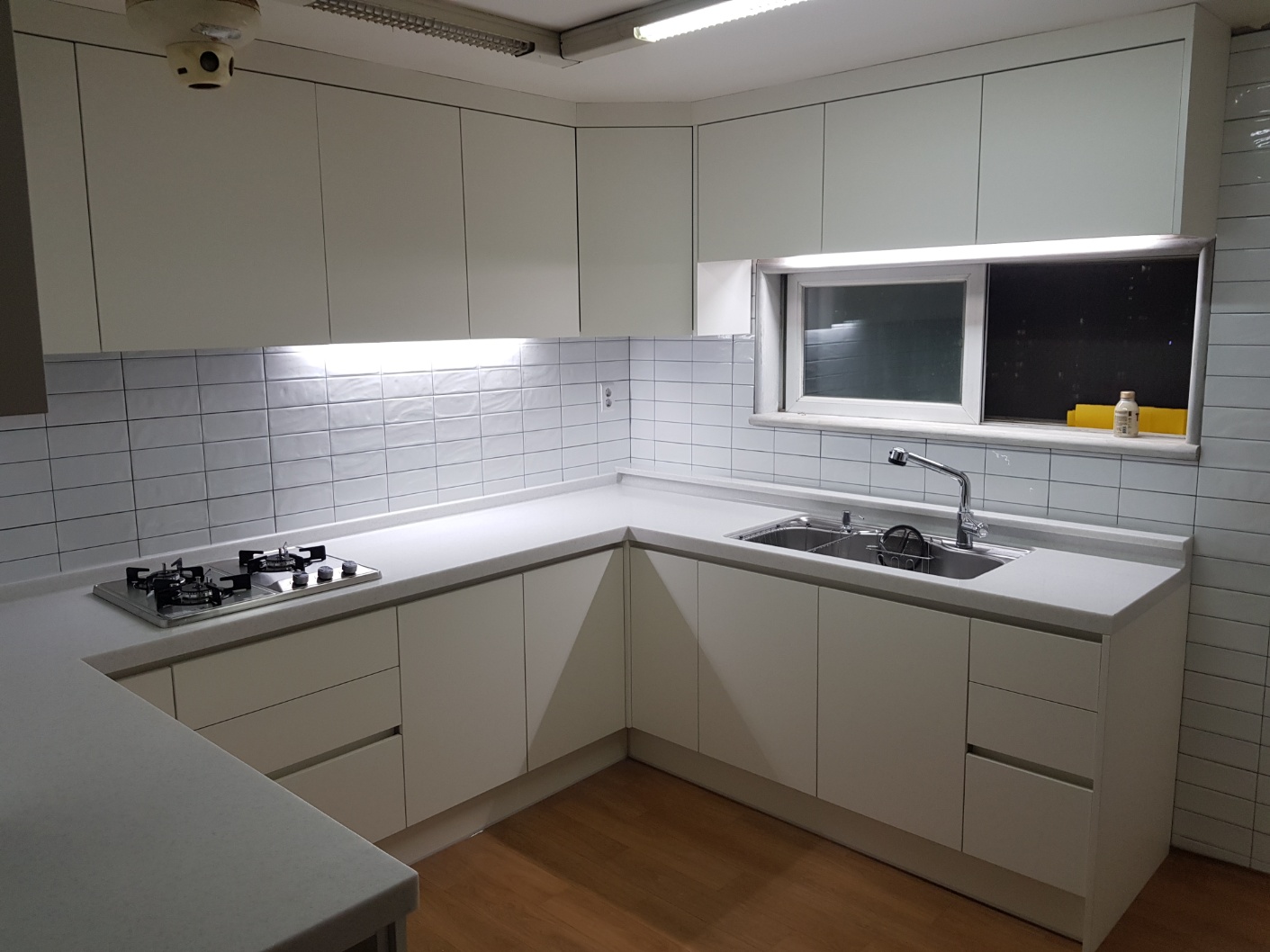 2040601309_LZEblMdG_82043d001486aa01c1f1f3c7382cdc9dba772609.jpg 이미지크게보기