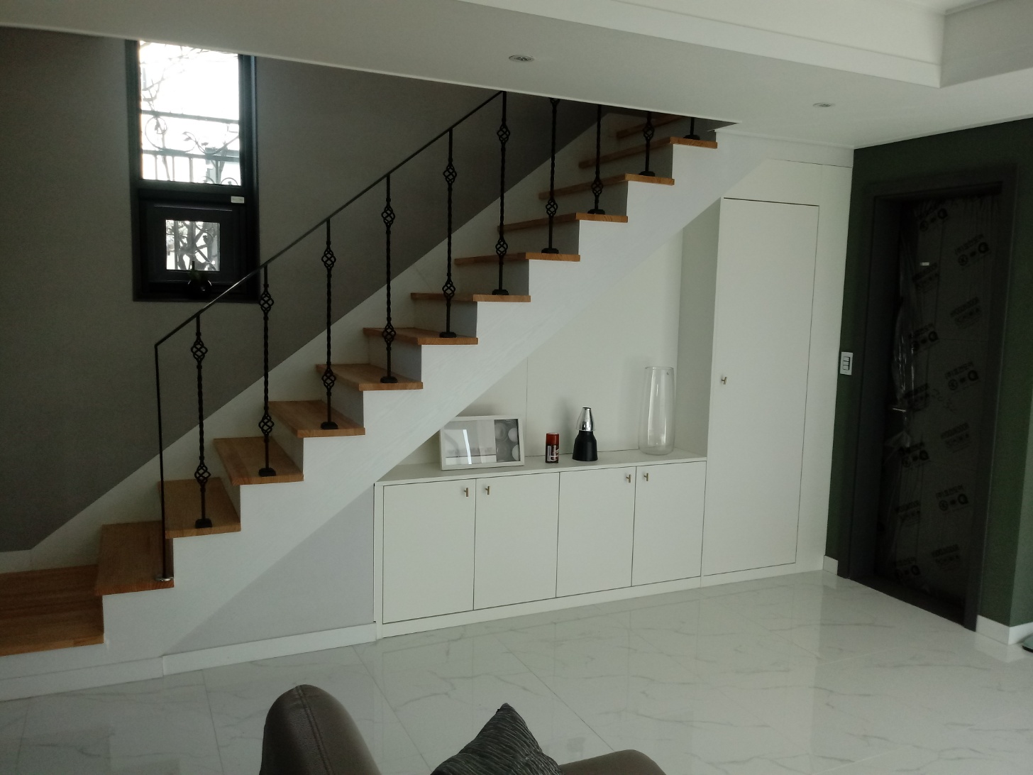 2040601309_ewDnXfzC_3562ae2963139921a214c4c5a3e508a6044c15ec.jpg 이미지크게보기