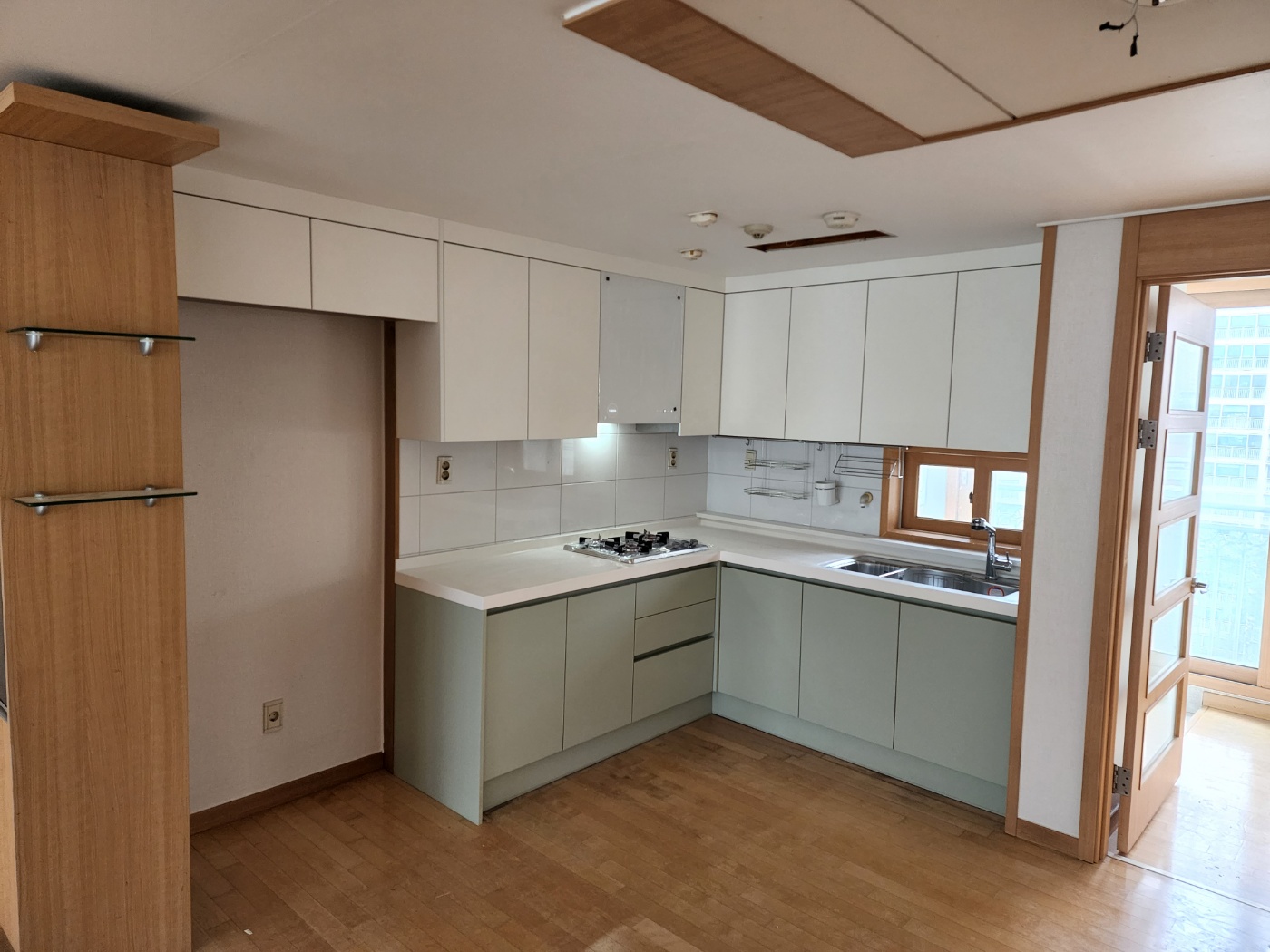 2040601309_xtZUkbM1_21c33512d44c424a15b8d3a2fd2c01c1f9c56fb0.jpg 이미지크게보기