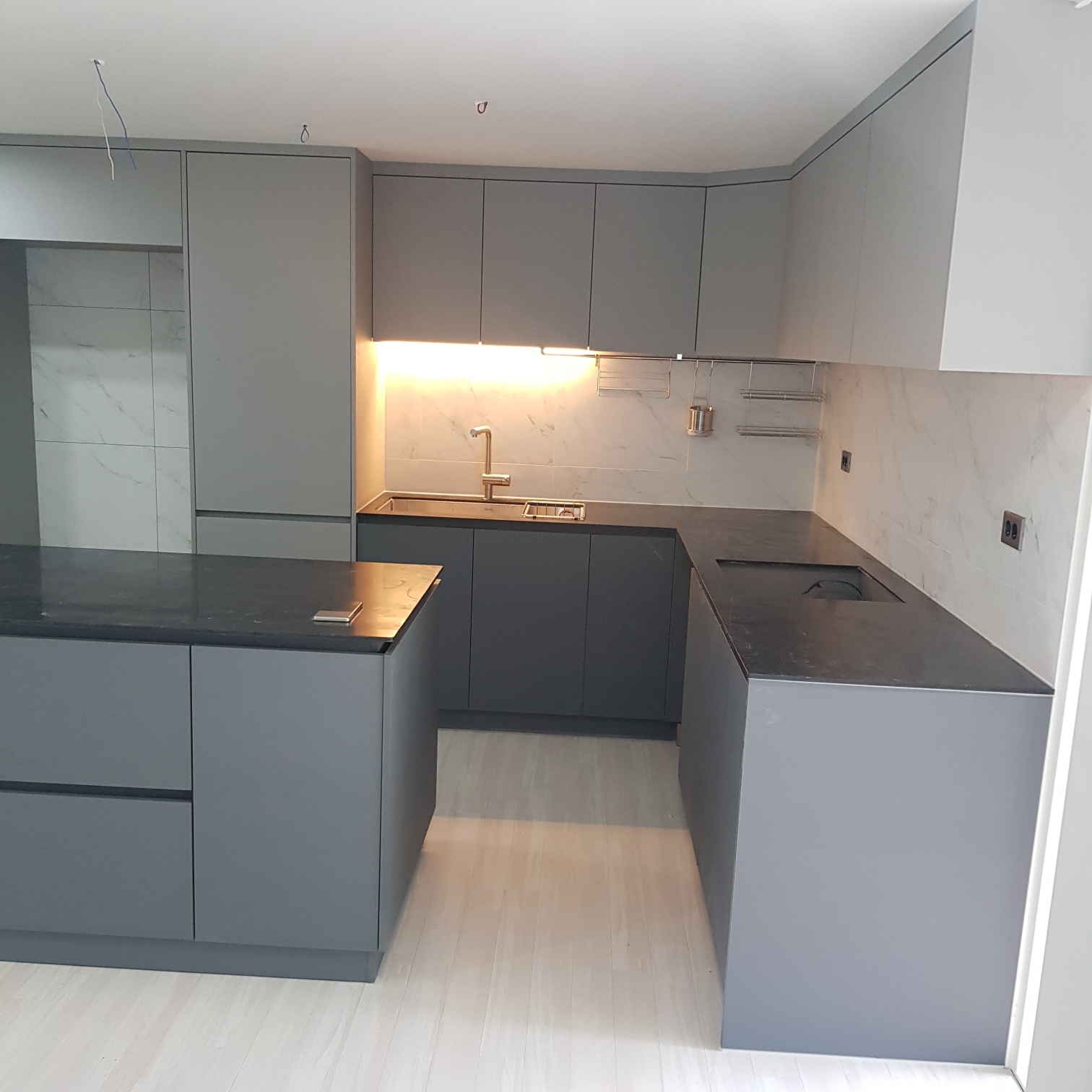 6556_copy_6625_2040601309_2BESjqKv_85b0a1186d871dd1852421b5bab6bcc843a18af3.jpg 이미지크게보기