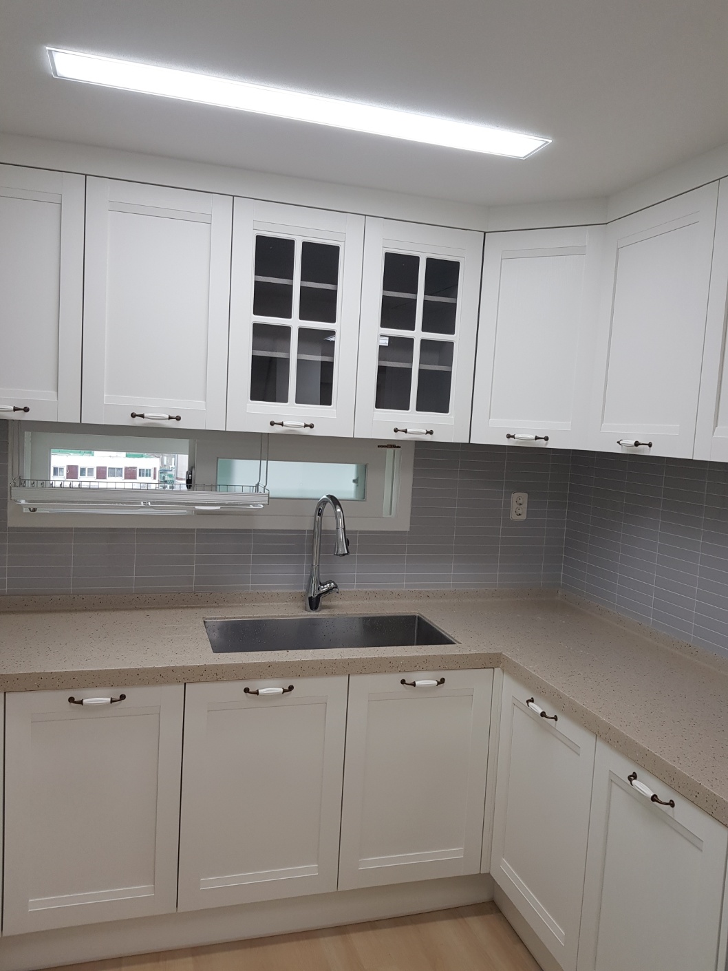 6566_copy_6577_2040601309_CveP28fQ_24382536e1bb8ffda876ede82a2377cfa25a47e0.jpg 이미지크게보기